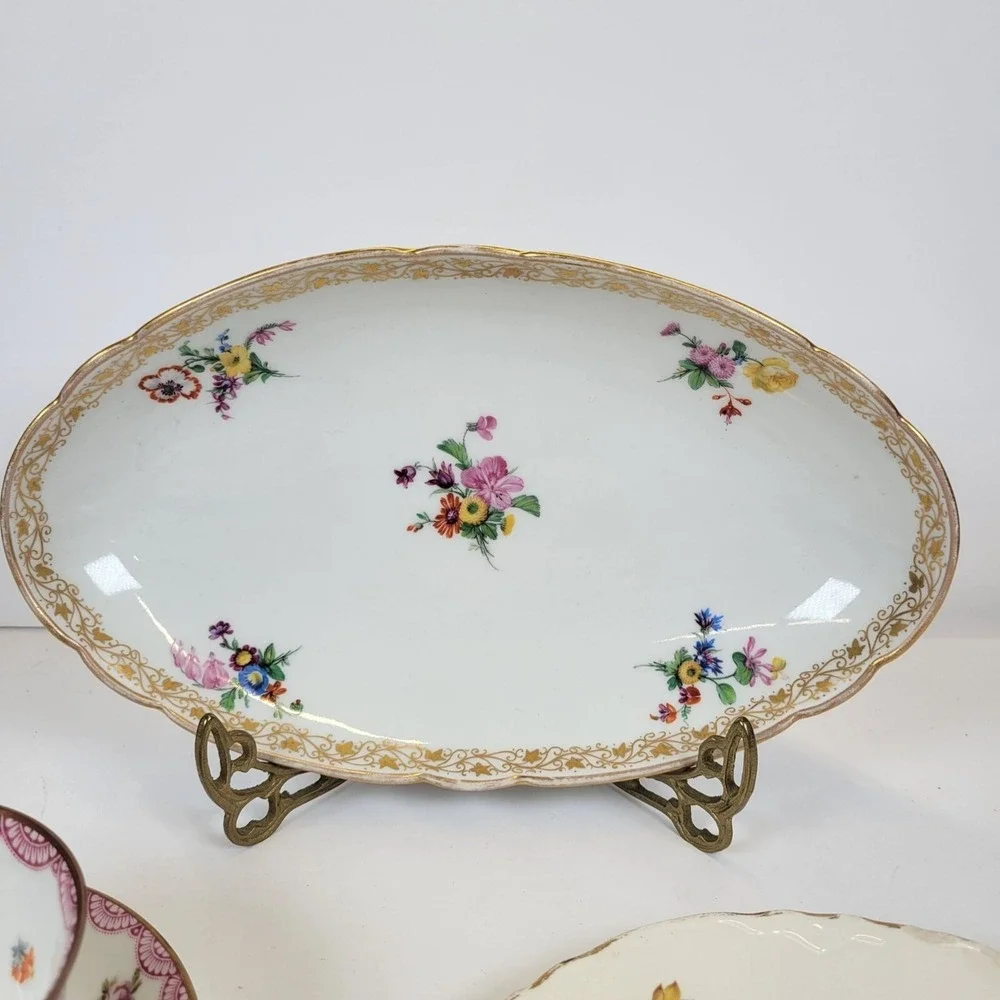 Vtg 4 Pc Mixed Lot Bavarian Porcelain Floral Gild Tea Cup Saucer Oval Dish Plate